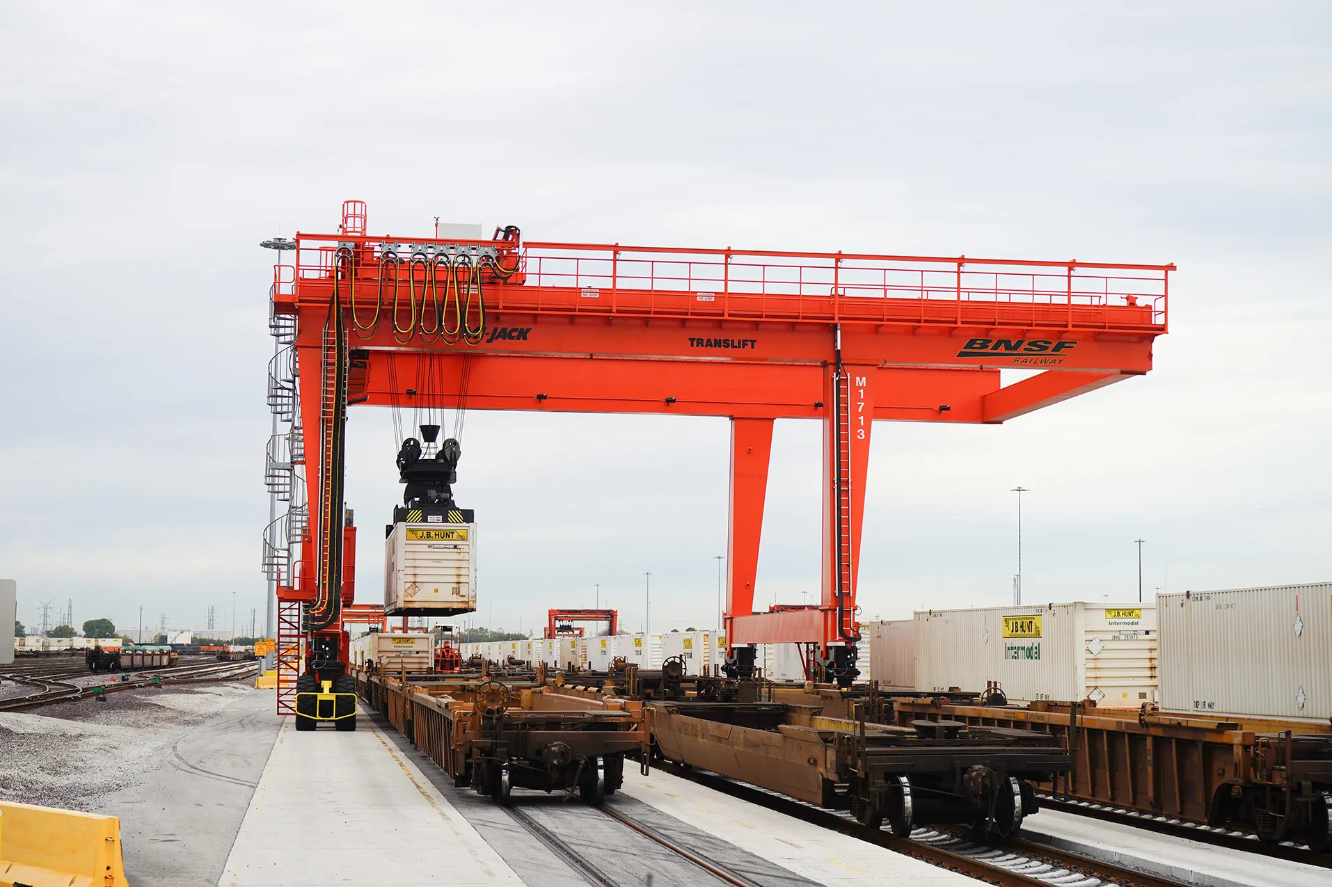 an orange mj1400c lifting container