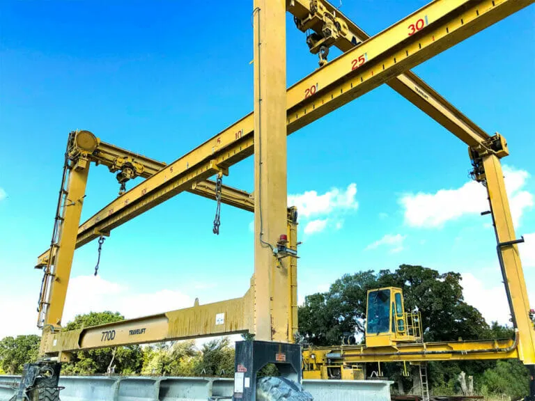 used mi-jack yellow mj770d travelift