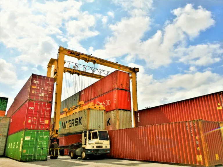 Expandable Container Spreader