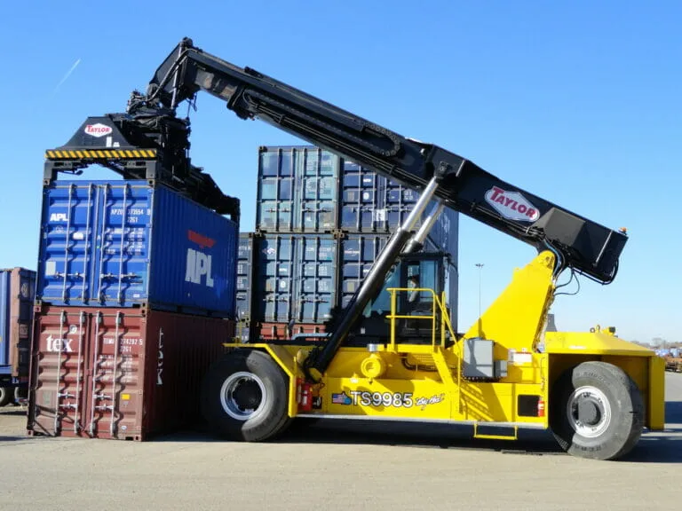Complett66 リンキング 編み機 稼働品　② Taylor XRS-9972 | Reachstacker - Mi-Jack | Rubber Tired Gantry Cranes